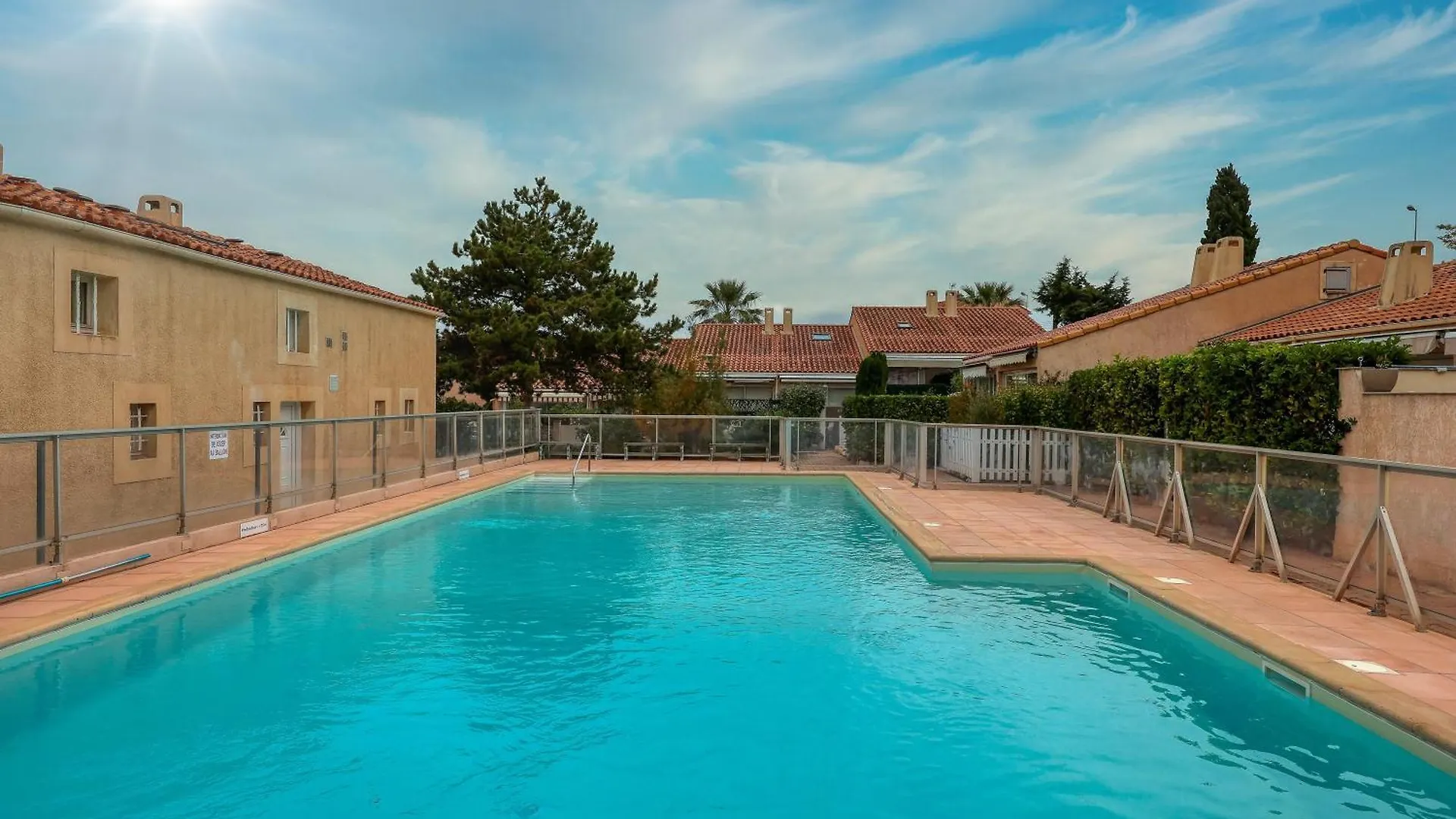 Holiday home La Maison Des Sables - Maison Pour 6 Parking Prive Sanary-sur-Mer France